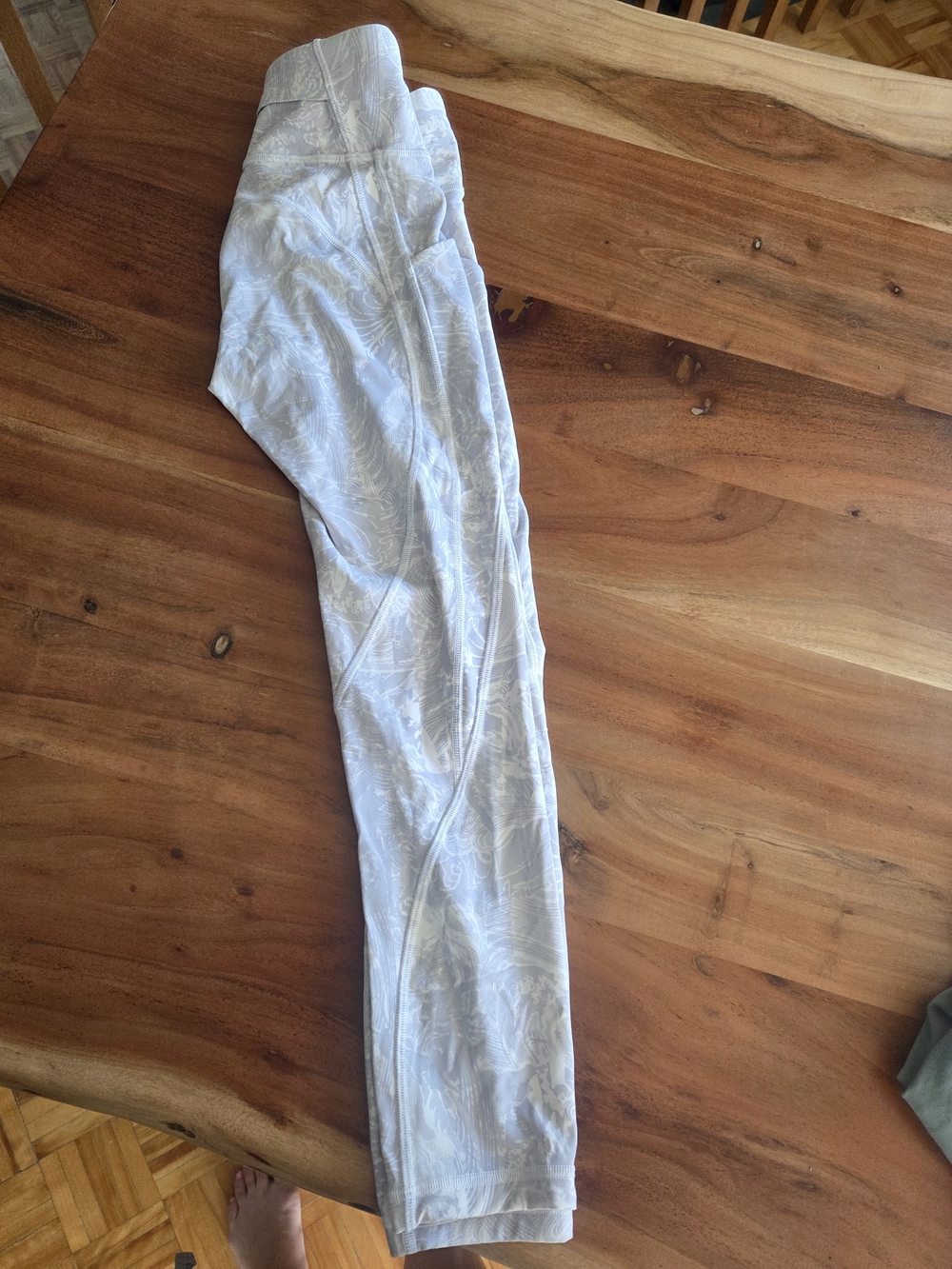 lululemon athletica Light Gray Printed Leggings